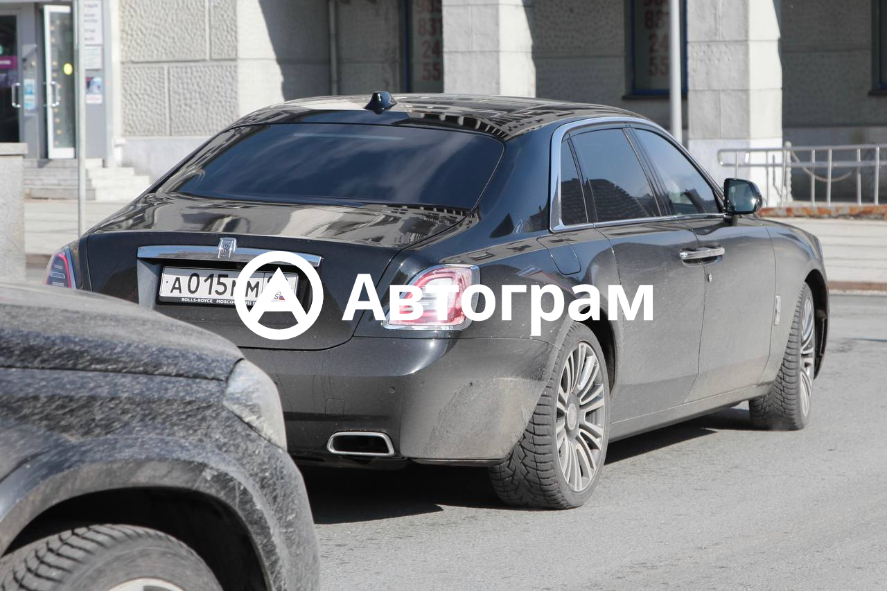 Информация об авто Rolls-Royce Ghost с гос. номеру А015ММ99