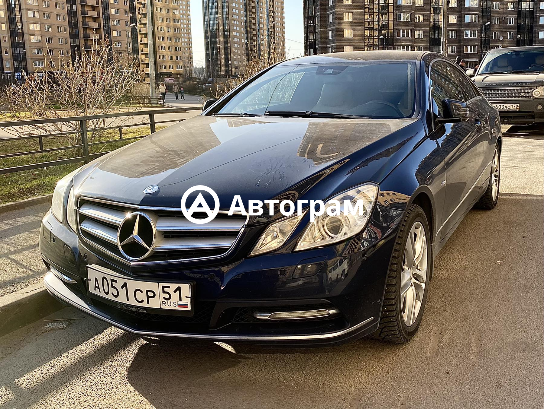 Информация об авто Mercedes-Benz E-Klasse с гос. номеру А051СР51