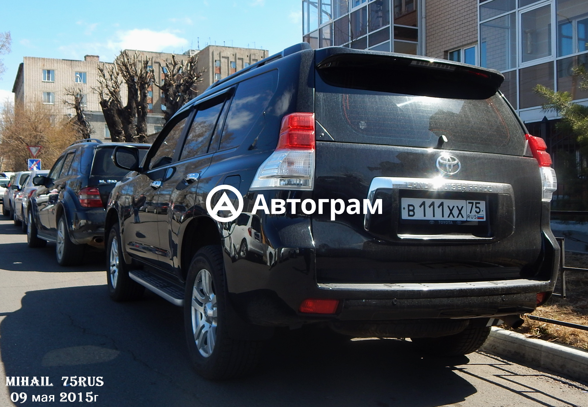 Информация об авто Toyota Land Cruiser Prado с гос. номеру В111ХХ75