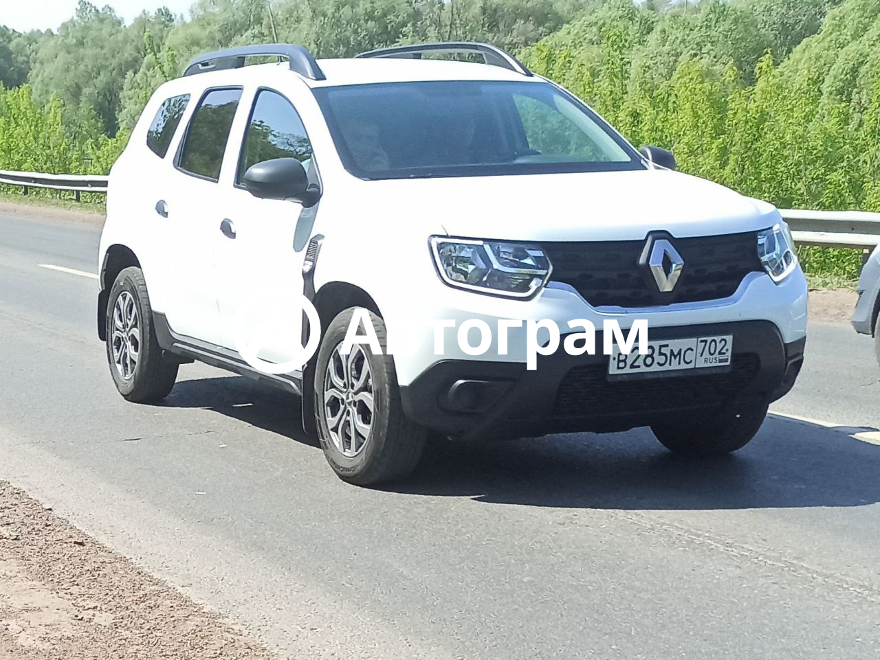 Информация об авто Renault Duster с гос. номеру В285МС702