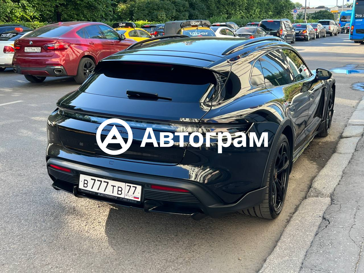 Информация об авто Porsche Panamera с гос. номеру В777ТВ77