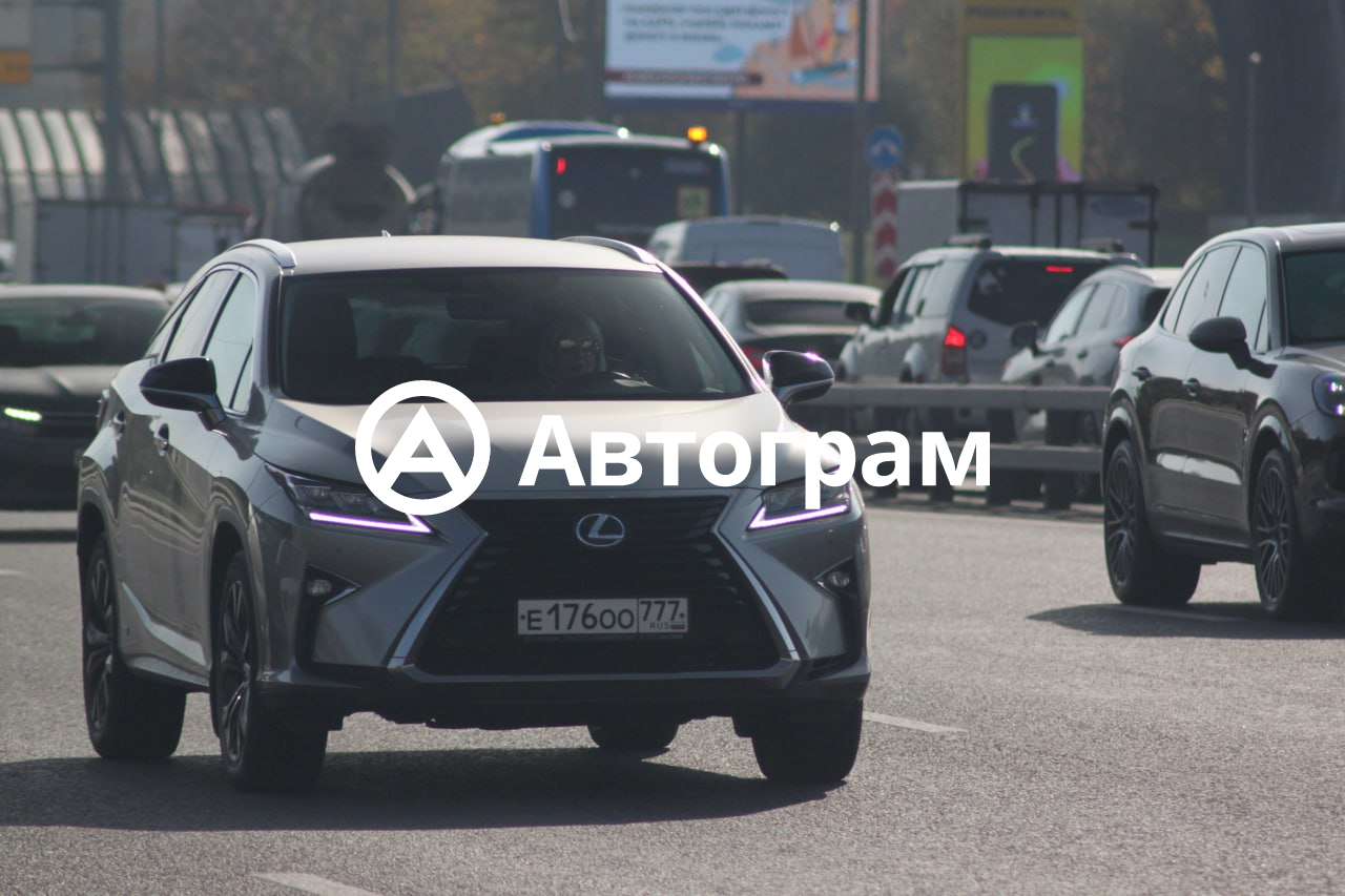 Информация об авто Lexus RX с гос. номеру Е176ОО777