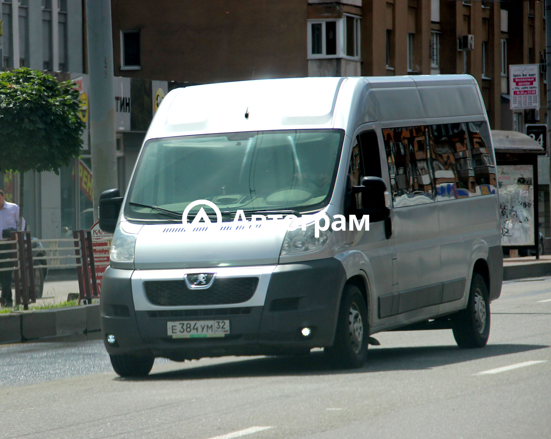 Информация об авто Peugeot Boxer с гос. номеру Е384УМ32