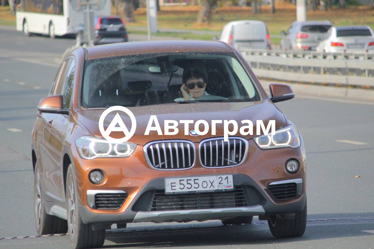 Информация об авто BMW X1 с гос. номеру Е555ОХ21