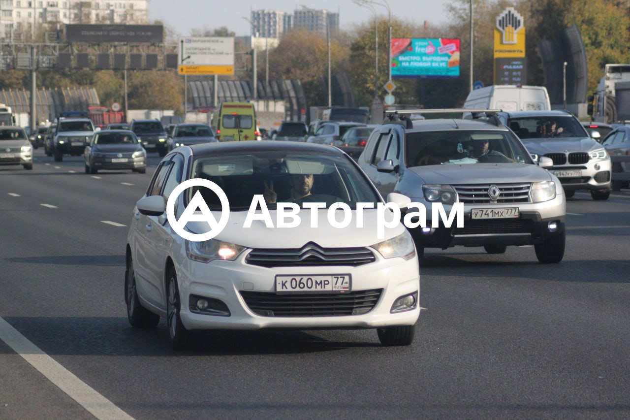 Информация об авто Citroen C4 с гос. номеру К060МР77