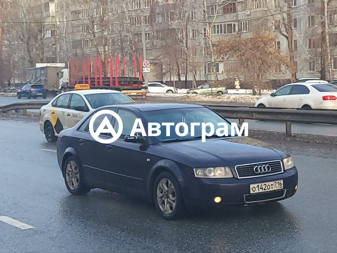 Информация об авто Audi A4 с гос. номеру О142ОТ716