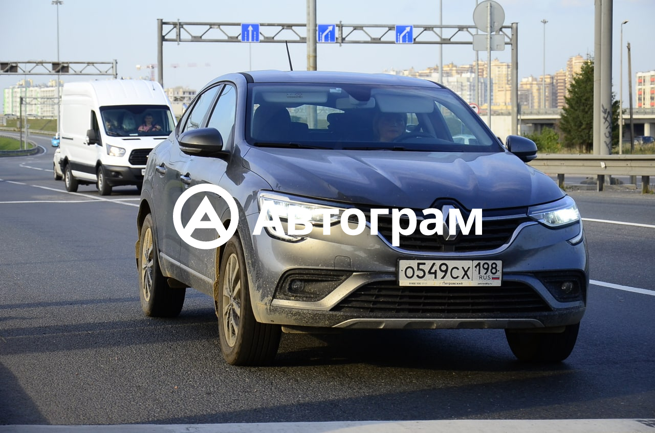 Информация об авто Renault Arkana с гос. номеру О549СХ198