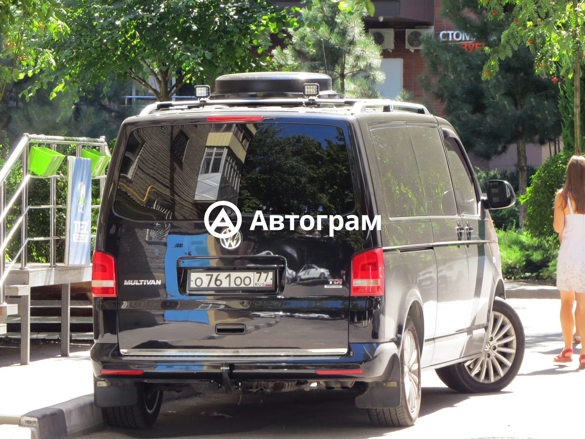 Информация об авто Volkswagen Multivan с гос. номеру О761ОО77