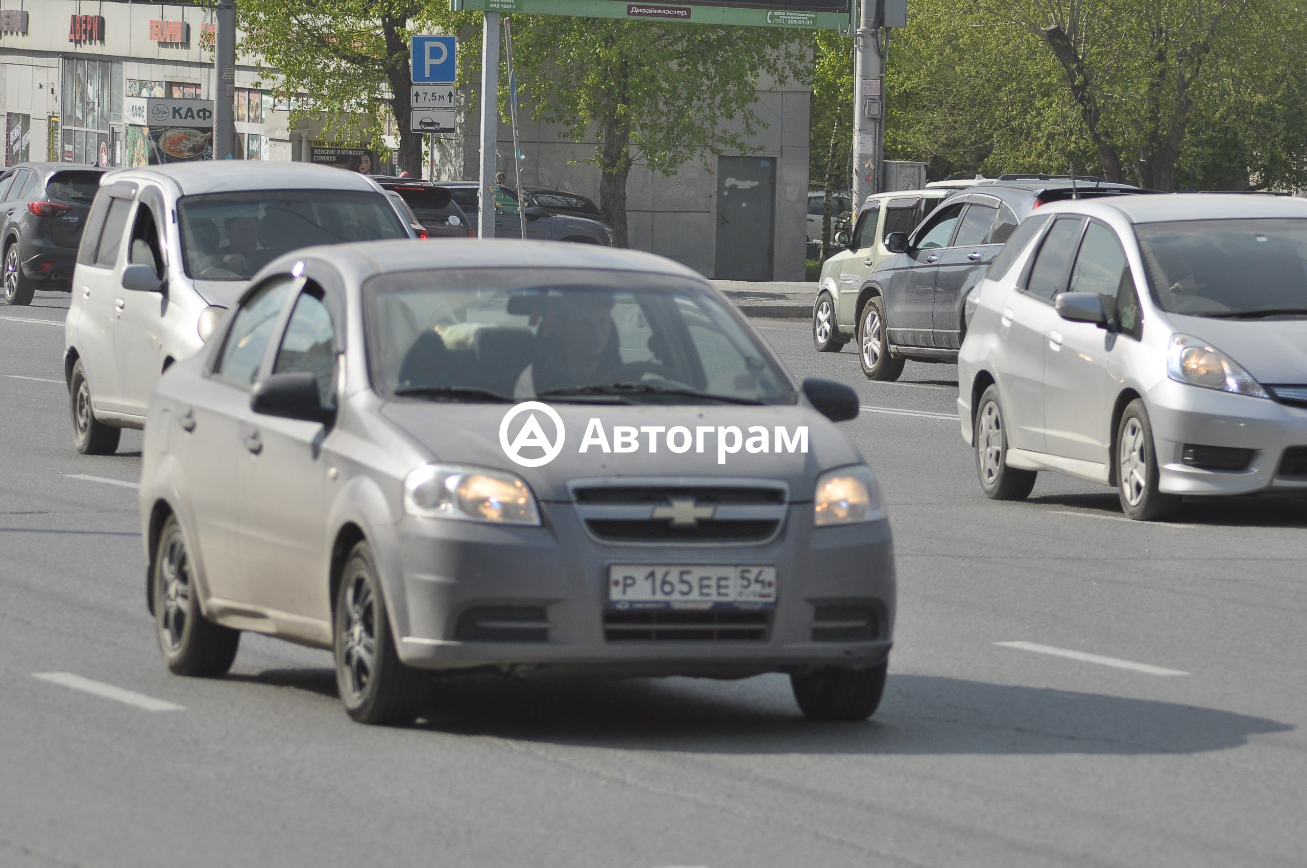 Информация об авто Chevrolet Aveo с гос. номеру Р165ЕЕ54